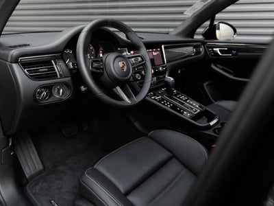 2026 Porsche Macan Macan GTS