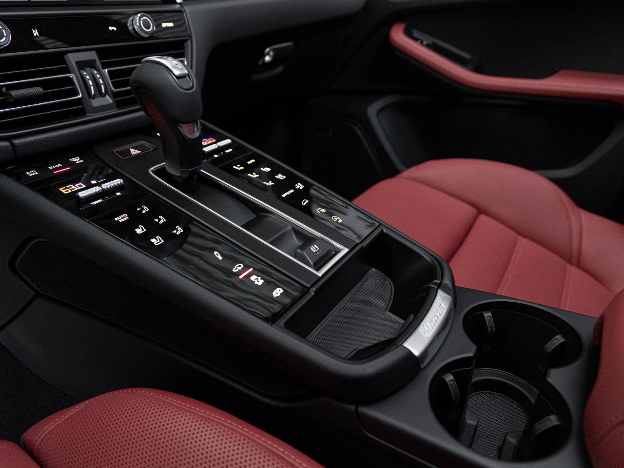2026 Porsche Macan GTS