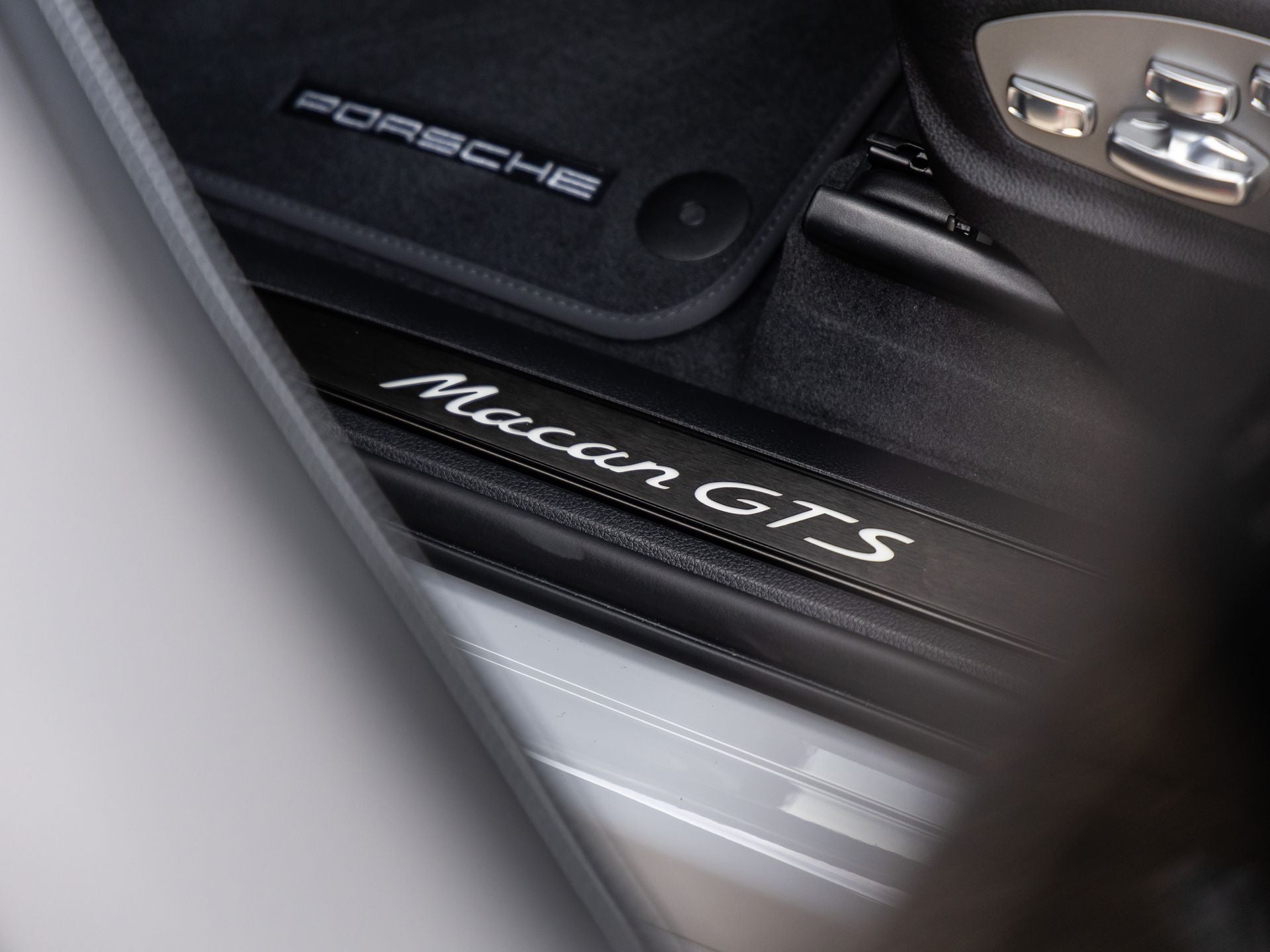 2026 Porsche Macan GTS