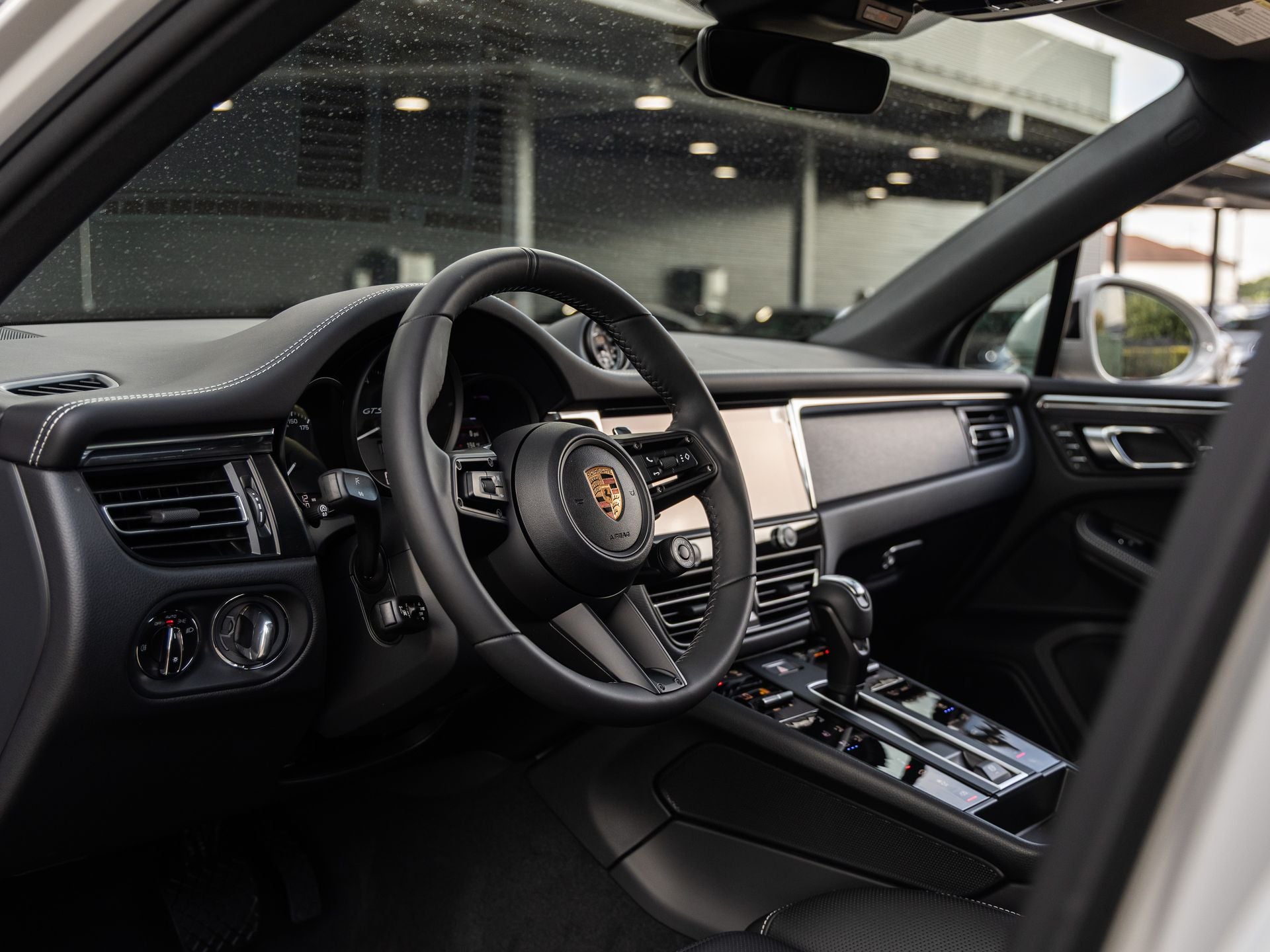 2026 Porsche Macan GTS