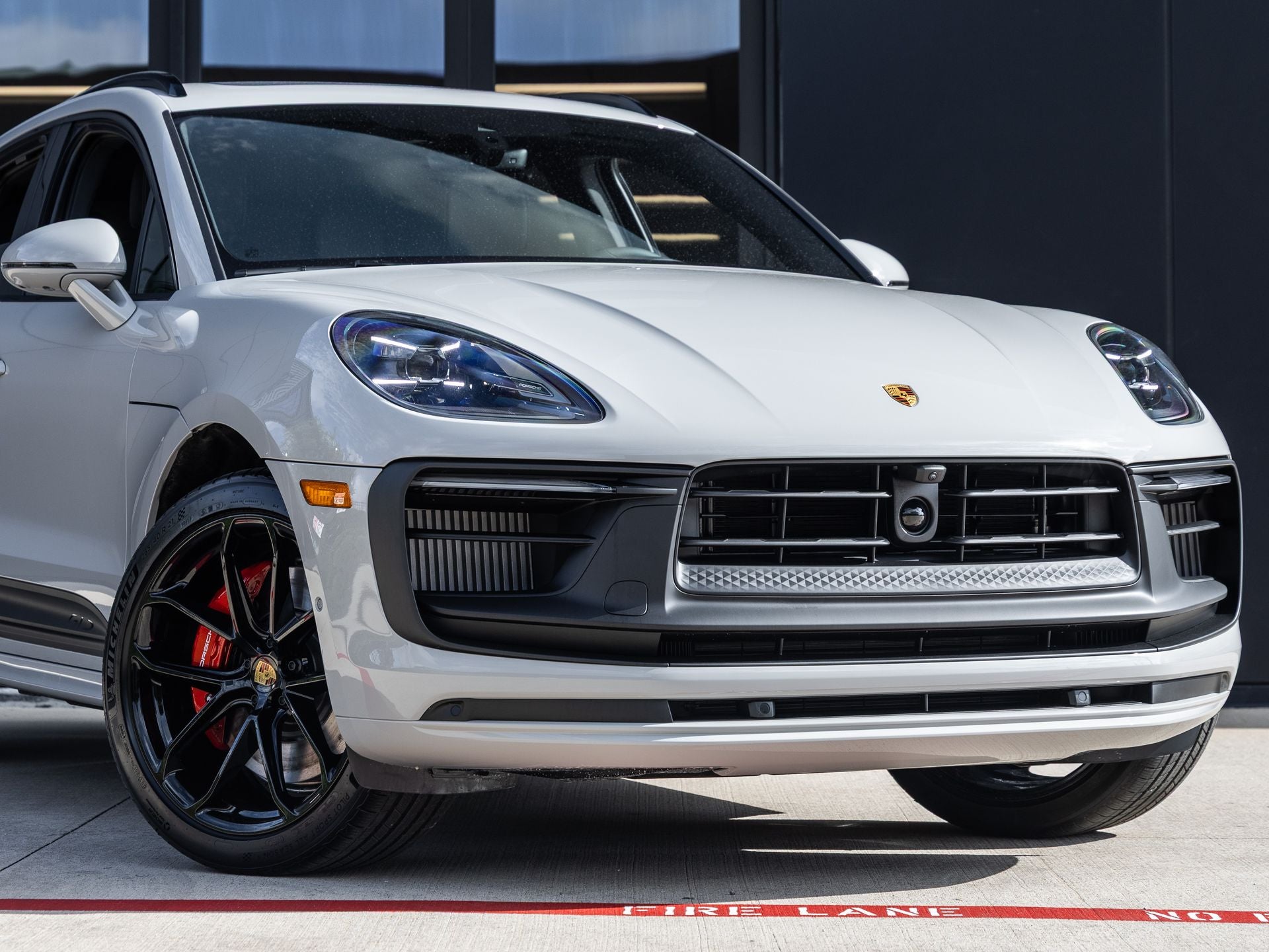 2026 Porsche Macan GTS