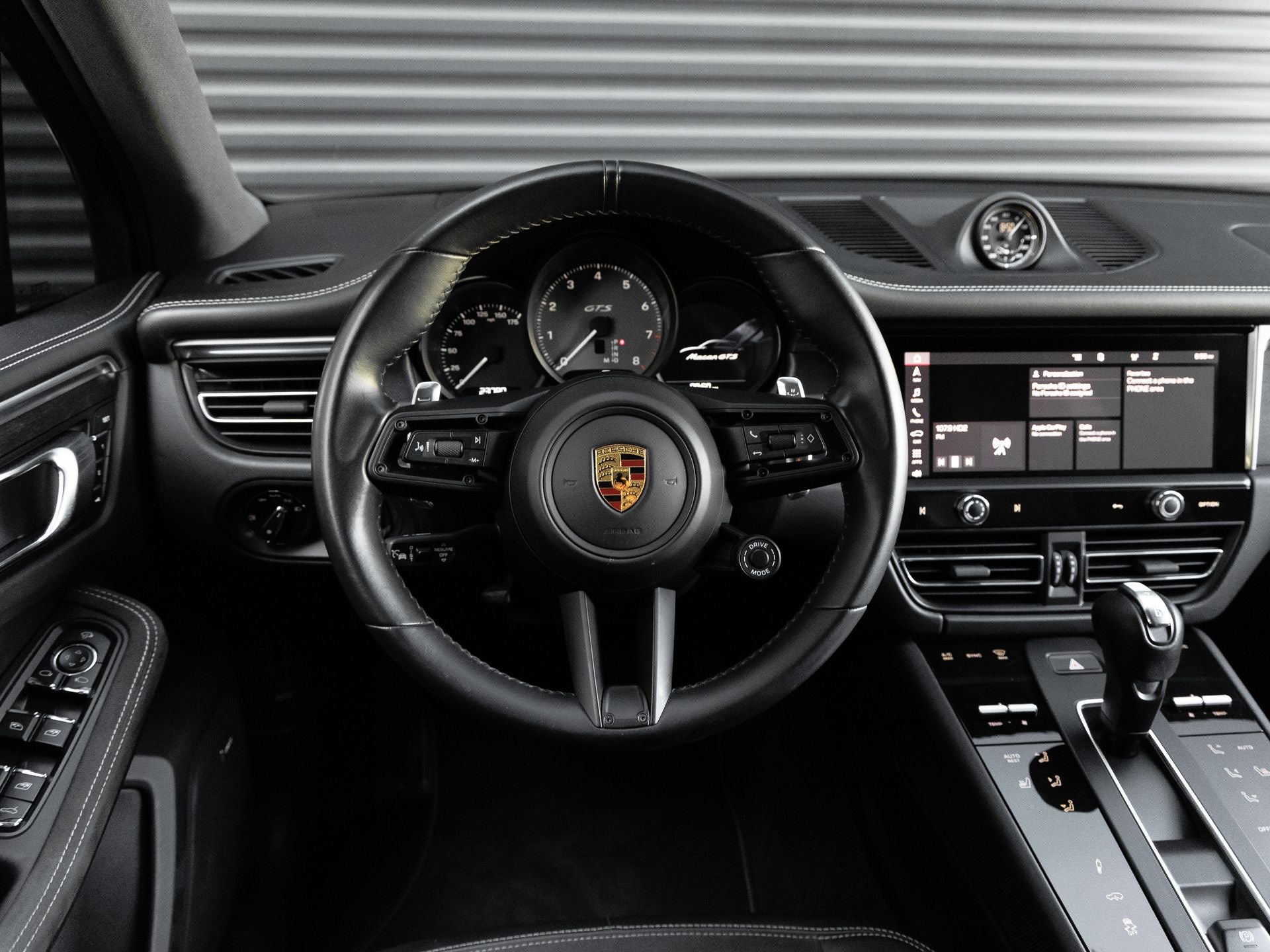 2022 Porsche Macan Macan GTS