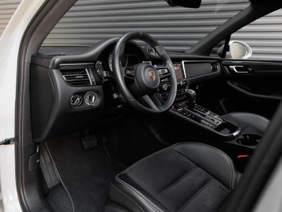 2022 Porsche Macan Macan GTS