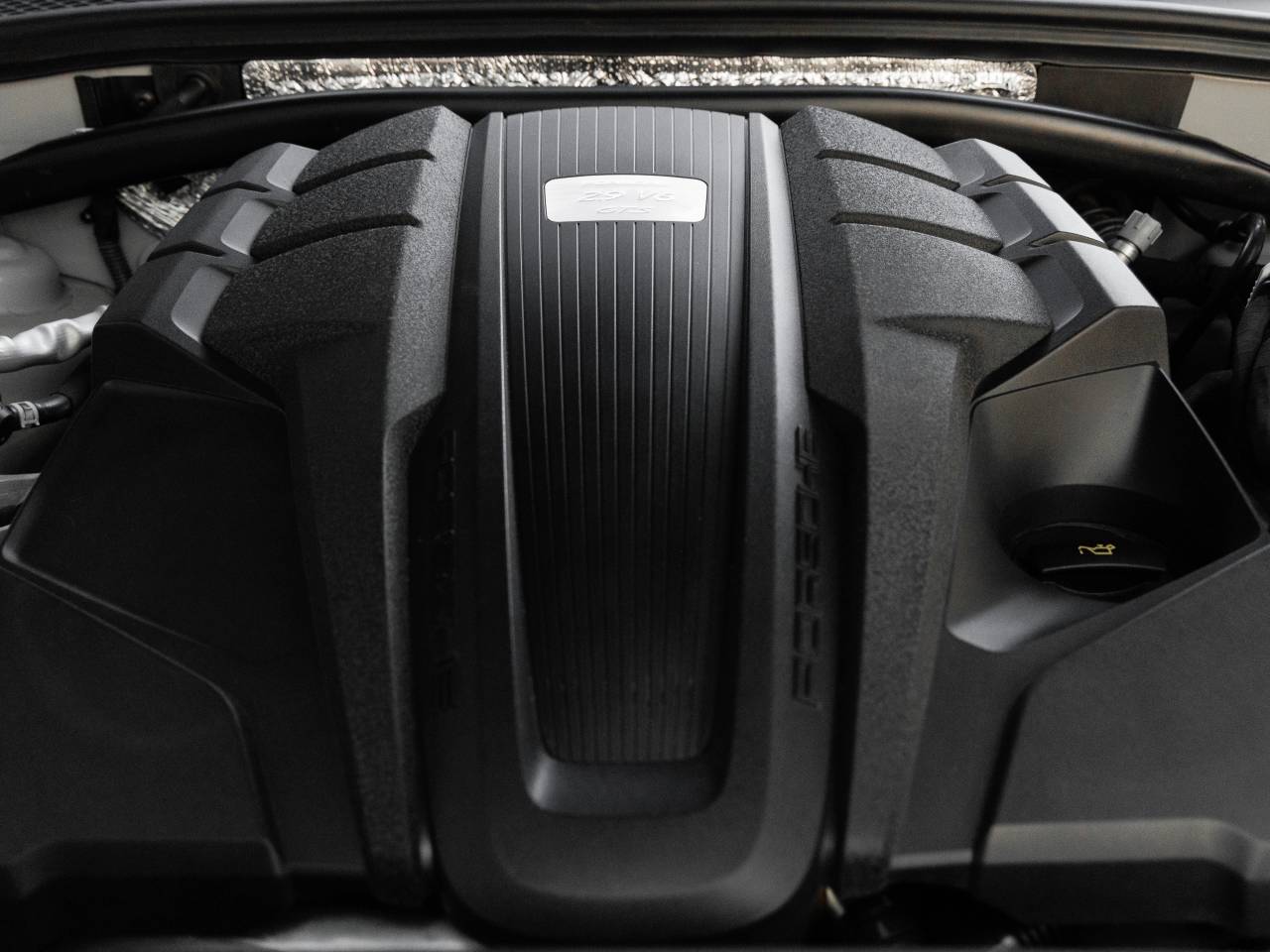 2022 Porsche Macan Macan GTS