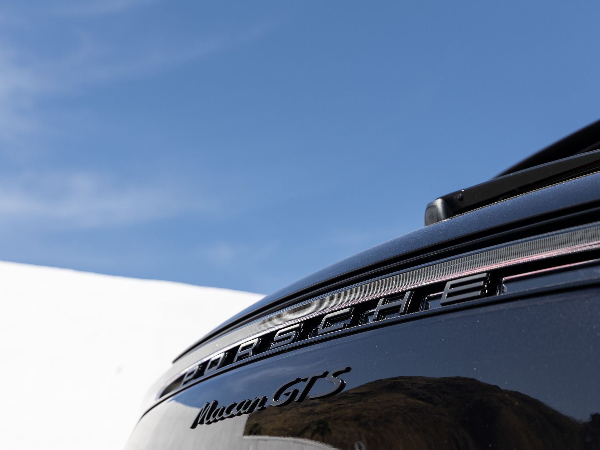 2026 Porsche Macan Macan GTS