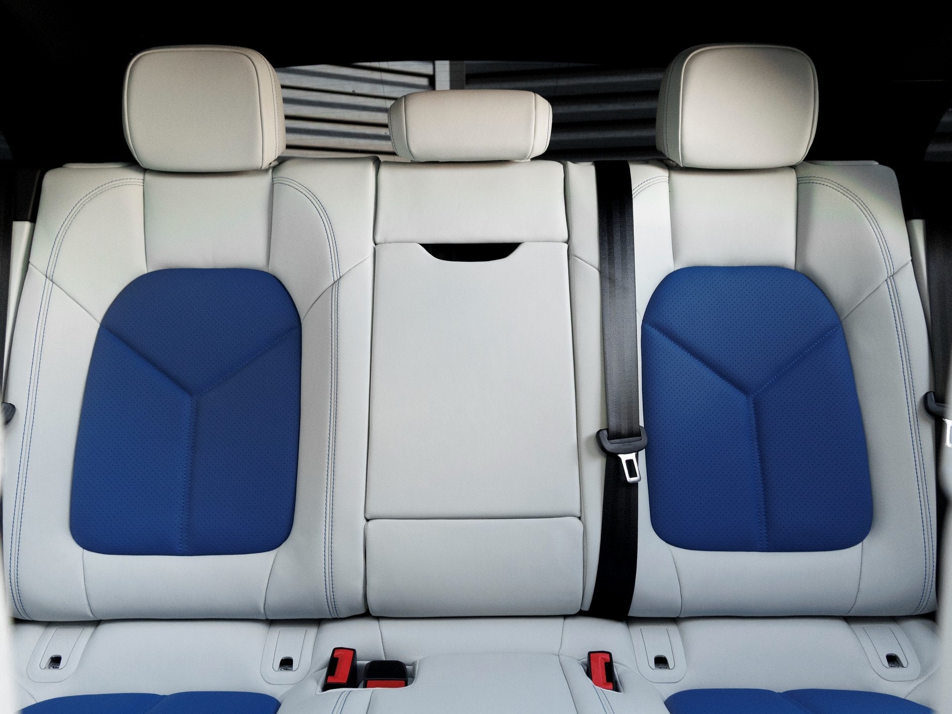 2026 Porsche Macan Macan S