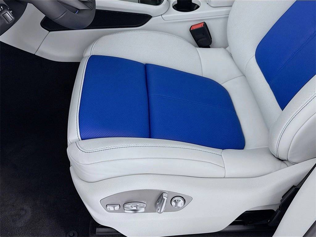 2026 Porsche Macan Macan S