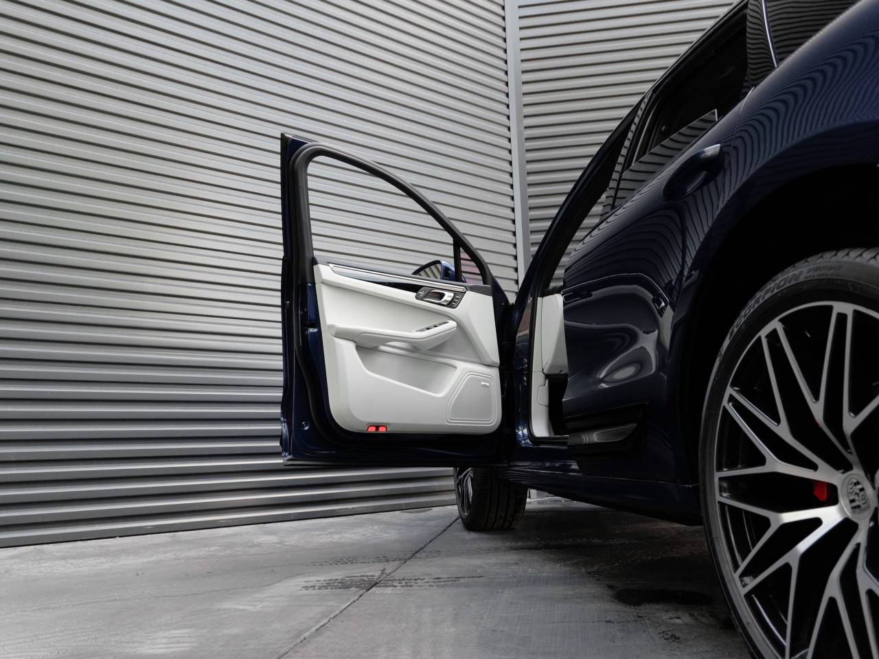 2026 Porsche Macan Macan S