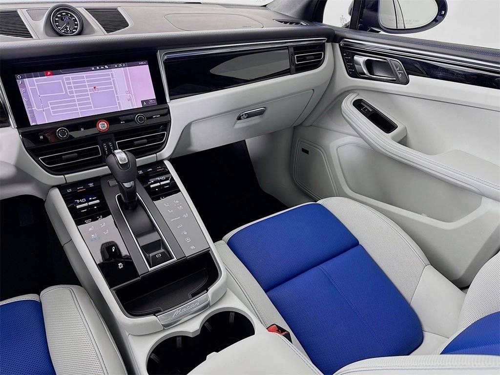 2026 Porsche Macan Macan S