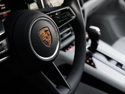 2026 Porsche Macan Macan S