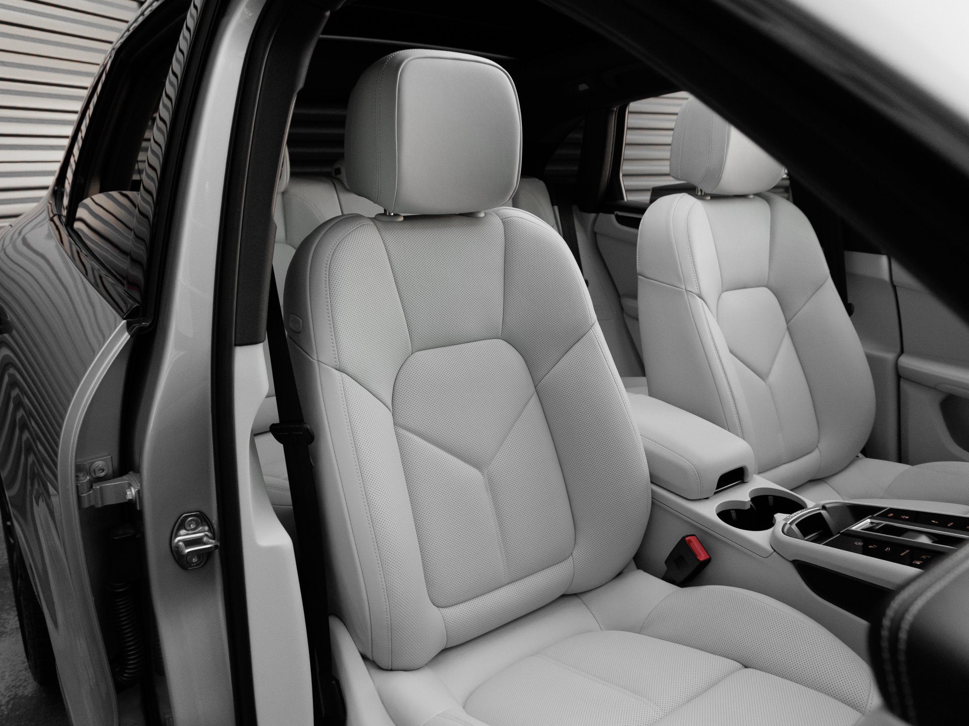 2026 Porsche Macan Macan S