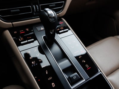 2023 Porsche Macan S