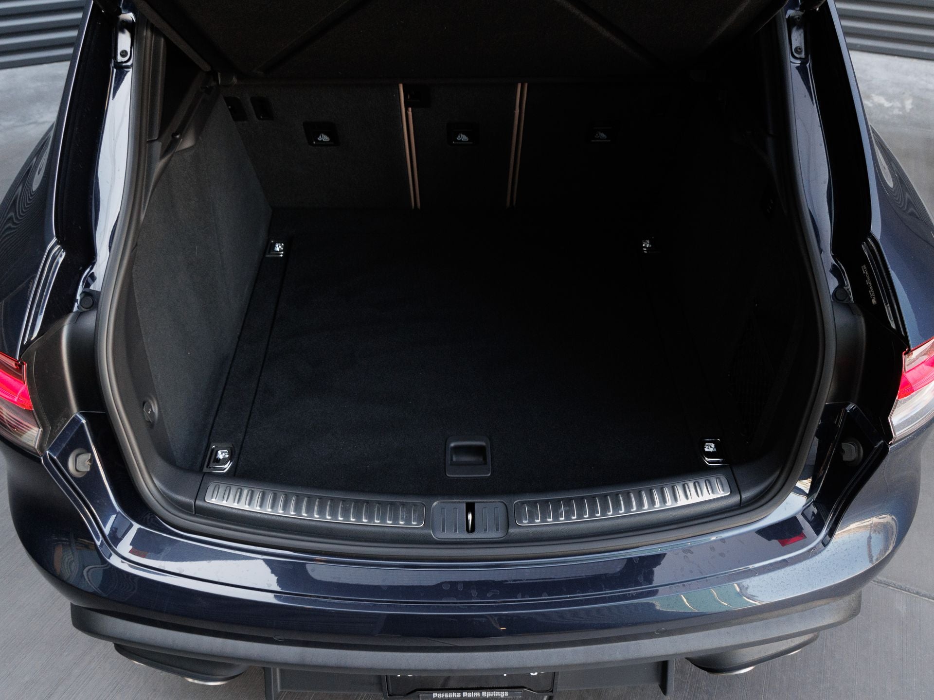 2023 Porsche Macan S