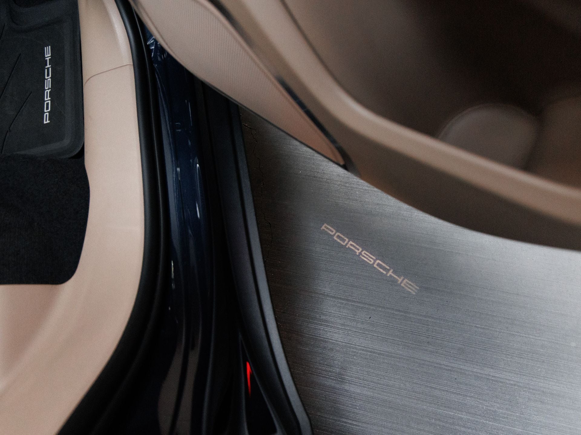 2023 Porsche Macan S