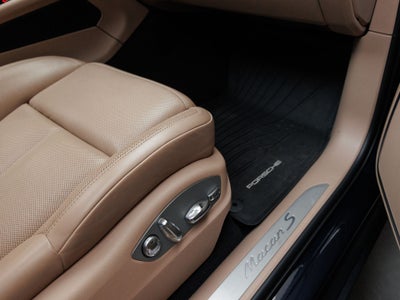 2023 Porsche Macan S