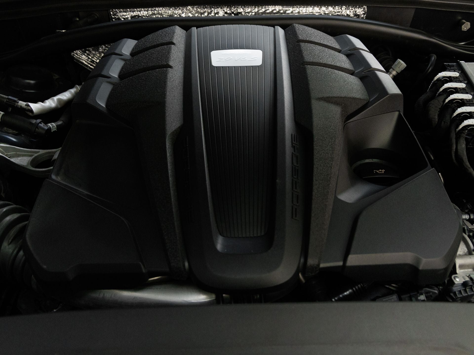 2023 Porsche Macan S