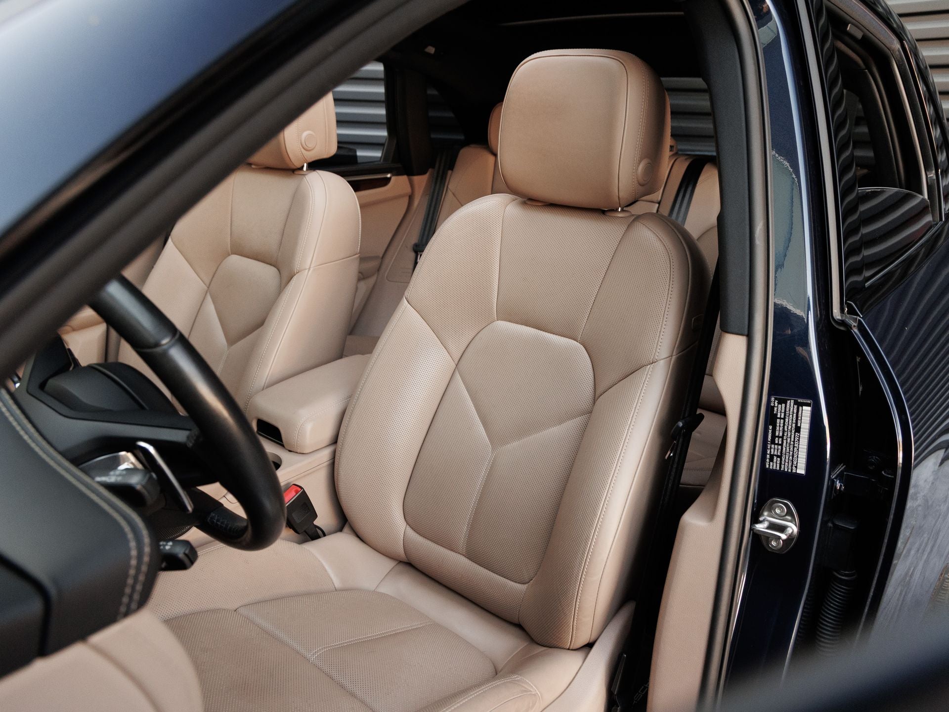2023 Porsche Macan S