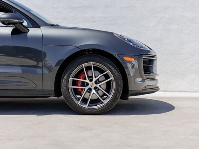 2023 Porsche Macan Macan S