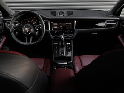 2023 Porsche Macan Macan S