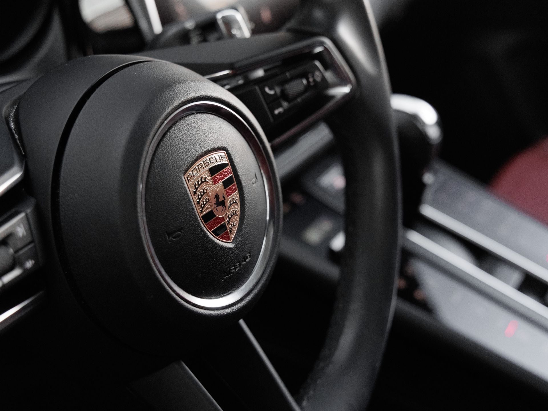 2023 Porsche Macan Macan S