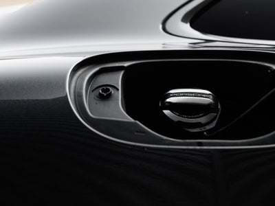 2023 Porsche Macan Macan S
