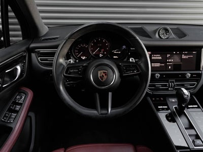 2023 Porsche Macan Macan S