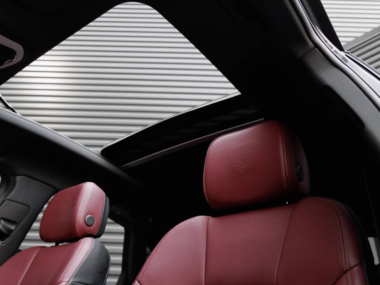 2023 Porsche Macan Macan S