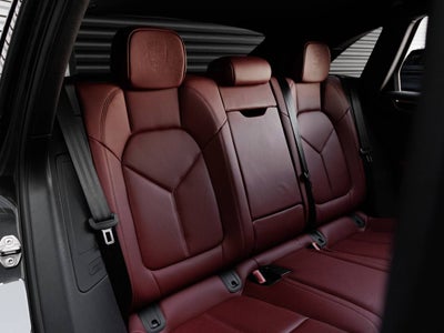 2023 Porsche Macan Macan S