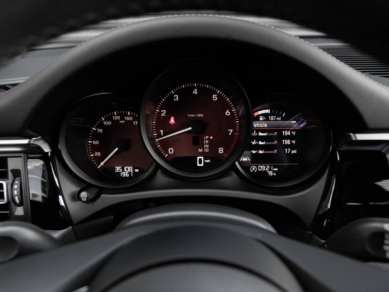 2023 Porsche Macan Macan S
