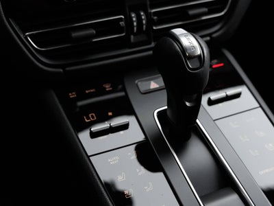 2023 Porsche Macan Macan S