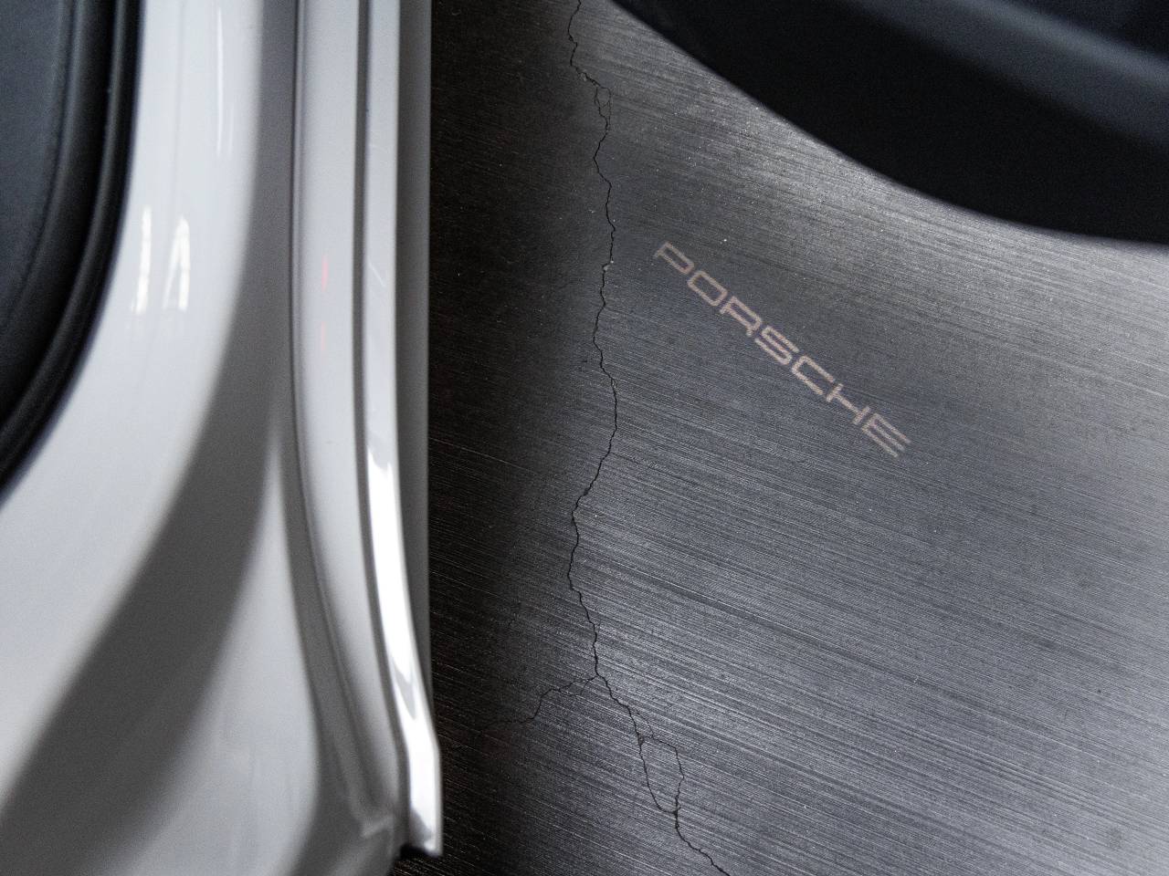 2024 Porsche Macan S