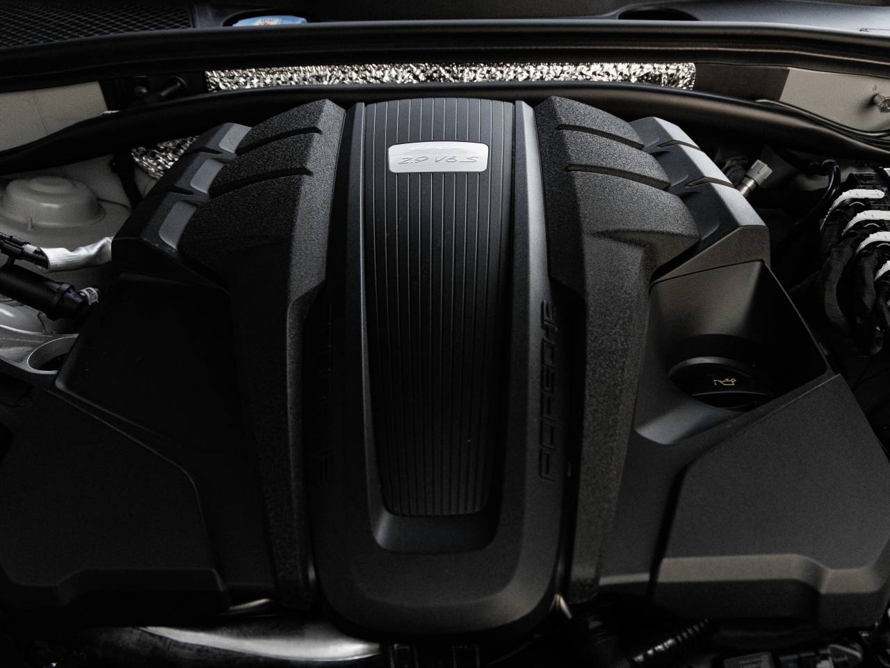 2024 Porsche Macan S