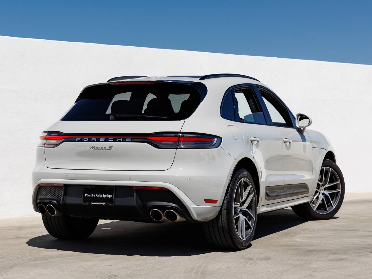 2024 Porsche Macan S