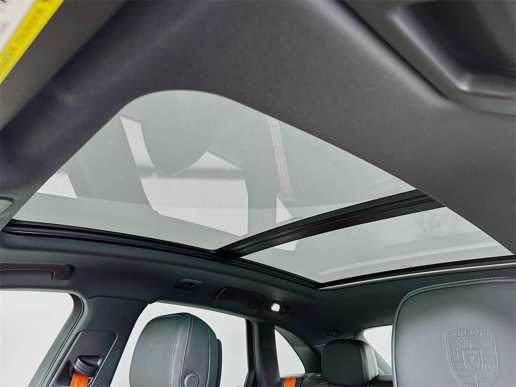 2026 Porsche Macan Macan S