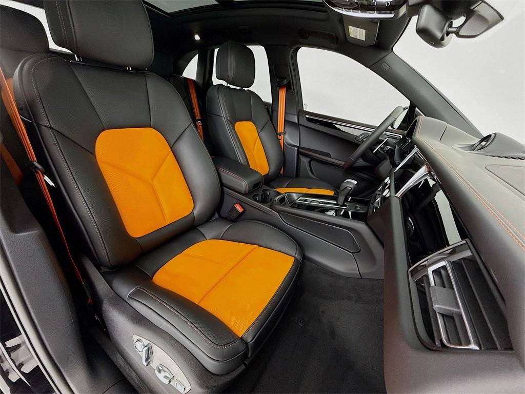 2026 Porsche Macan Macan S