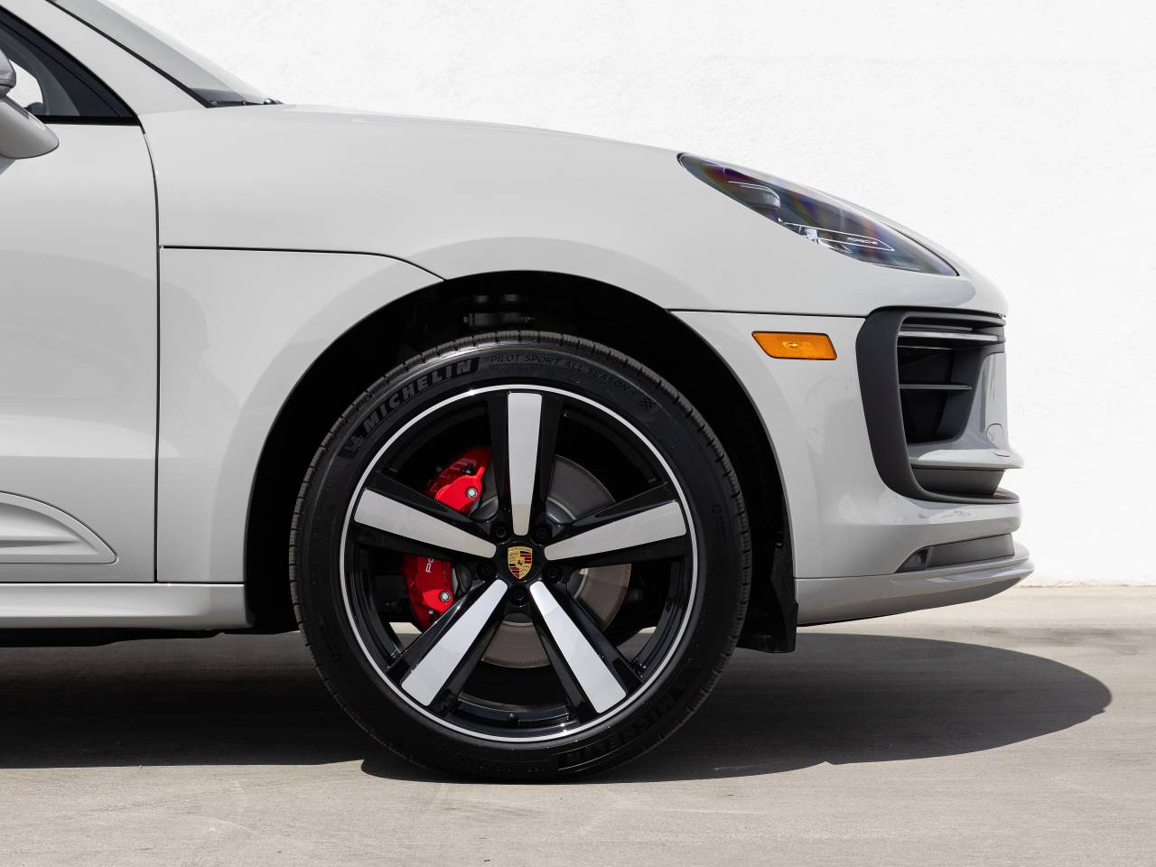 2026 Porsche Macan S