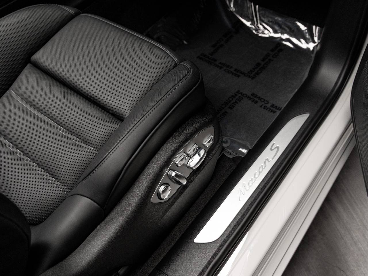 2026 Porsche Macan S