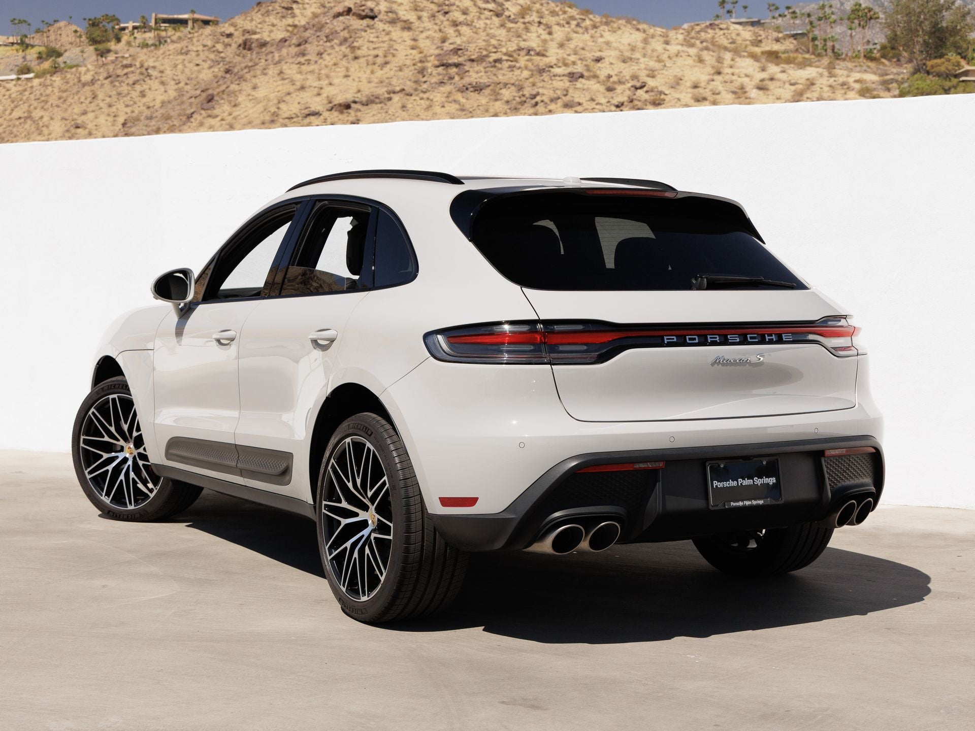 2023 Porsche Macan Macan S (MY23)