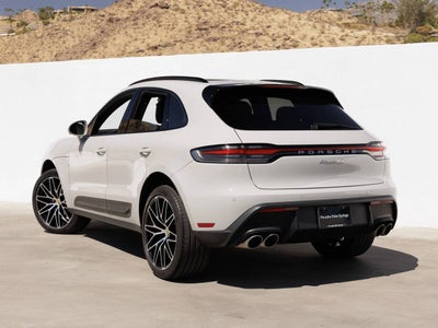 2023 Porsche Macan Macan S (MY23)