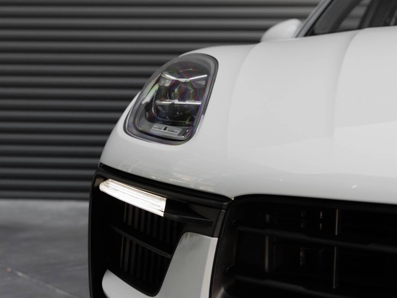 2023 Porsche Macan Macan S (MY23)