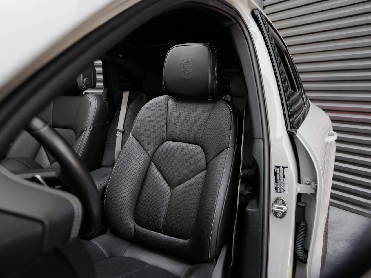 2023 Porsche Macan Macan S (MY23)