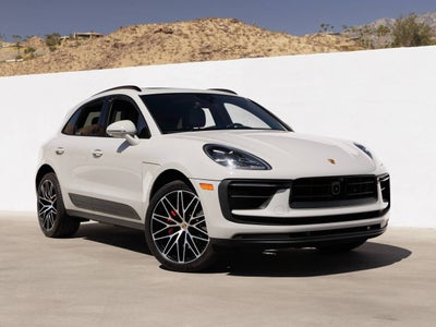 2023 Porsche Macan Macan S (MY23)