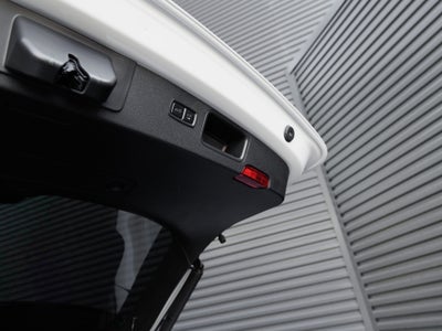 2022 Porsche Macan Macan S