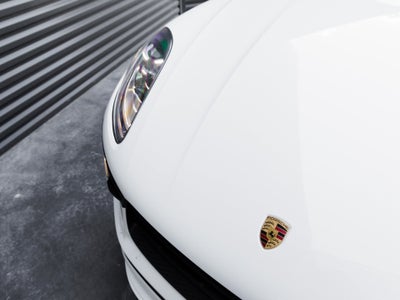 2022 Porsche Macan Macan S