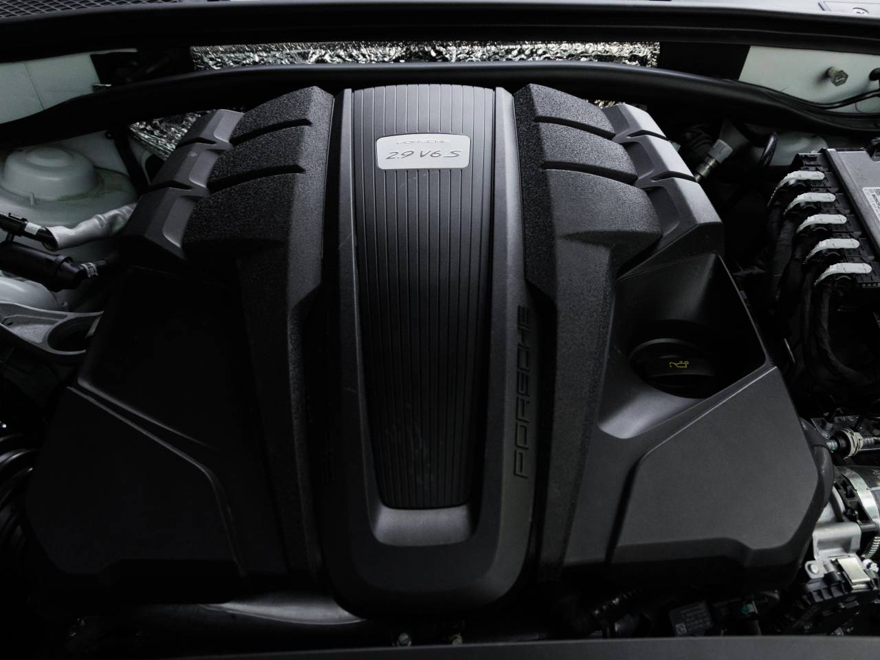 2022 Porsche Macan Macan S