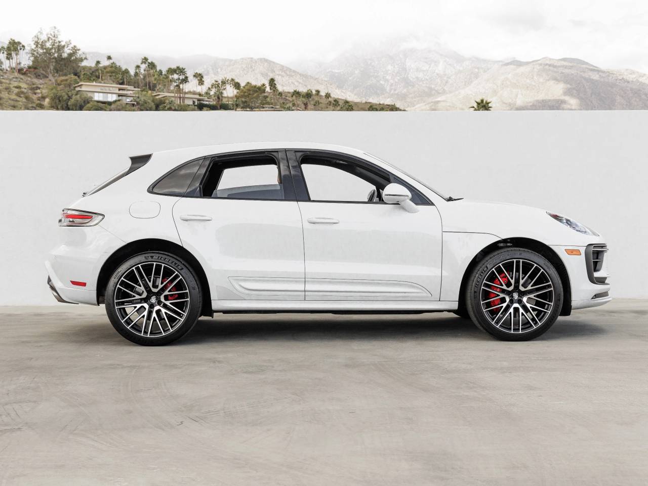 2022 Porsche Macan Macan S