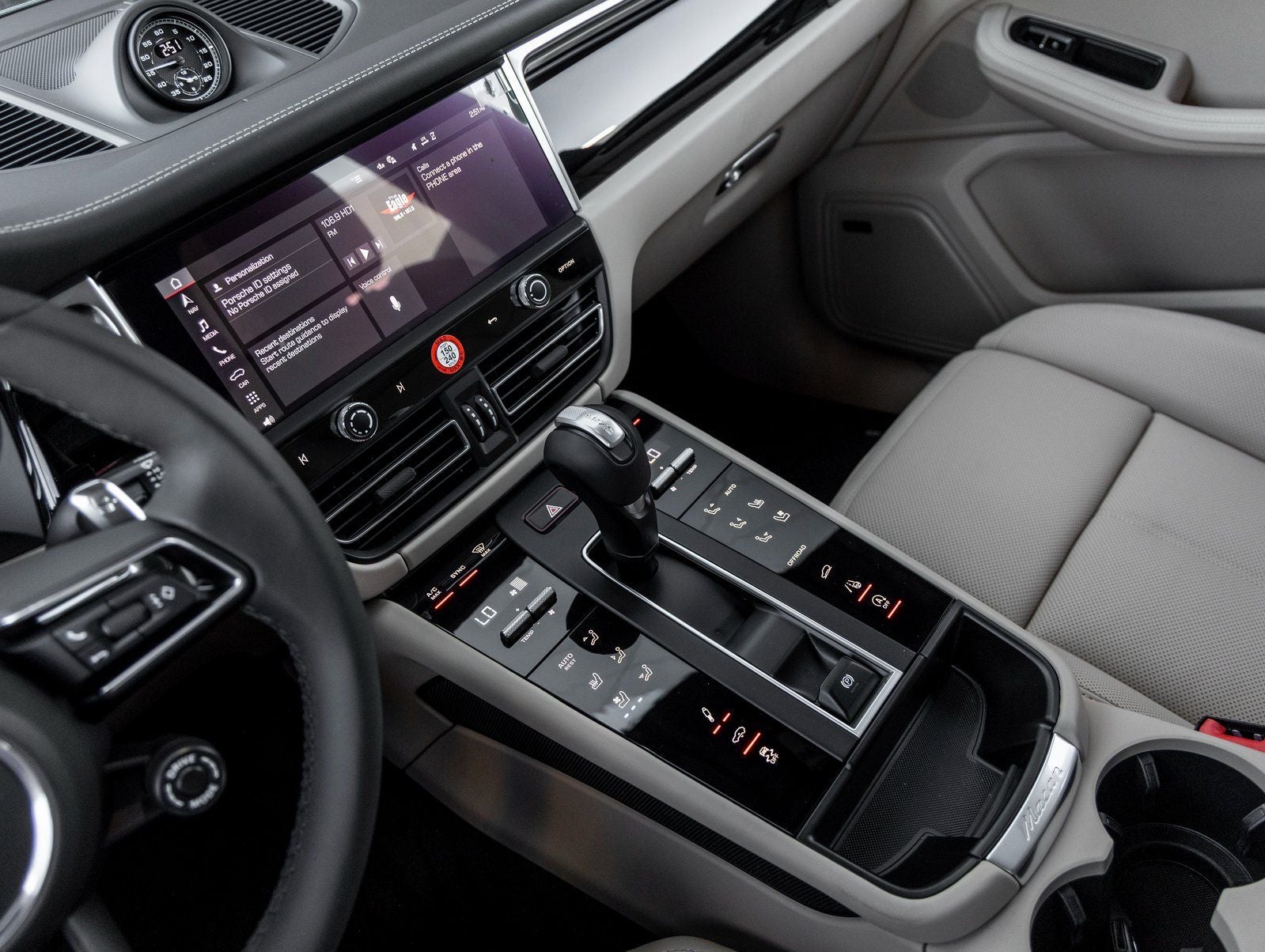 2026 Porsche Macan Macan S