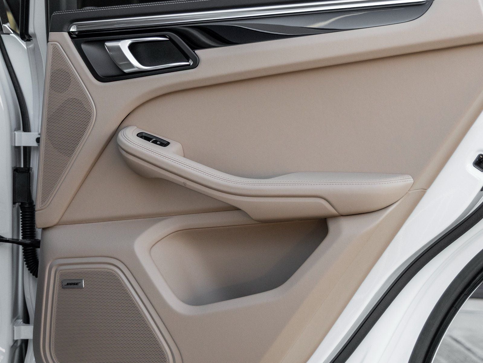 2026 Porsche Macan Macan S