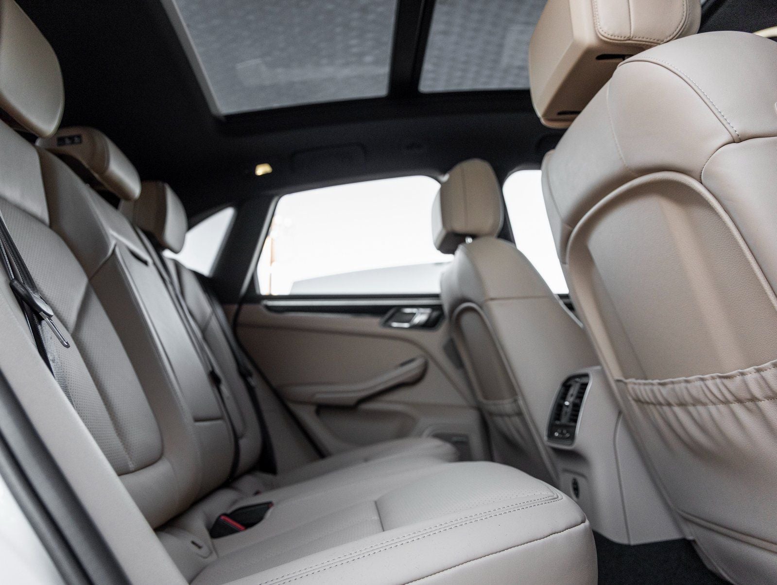 2026 Porsche Macan Macan S