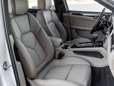 2026 Porsche Macan Macan S